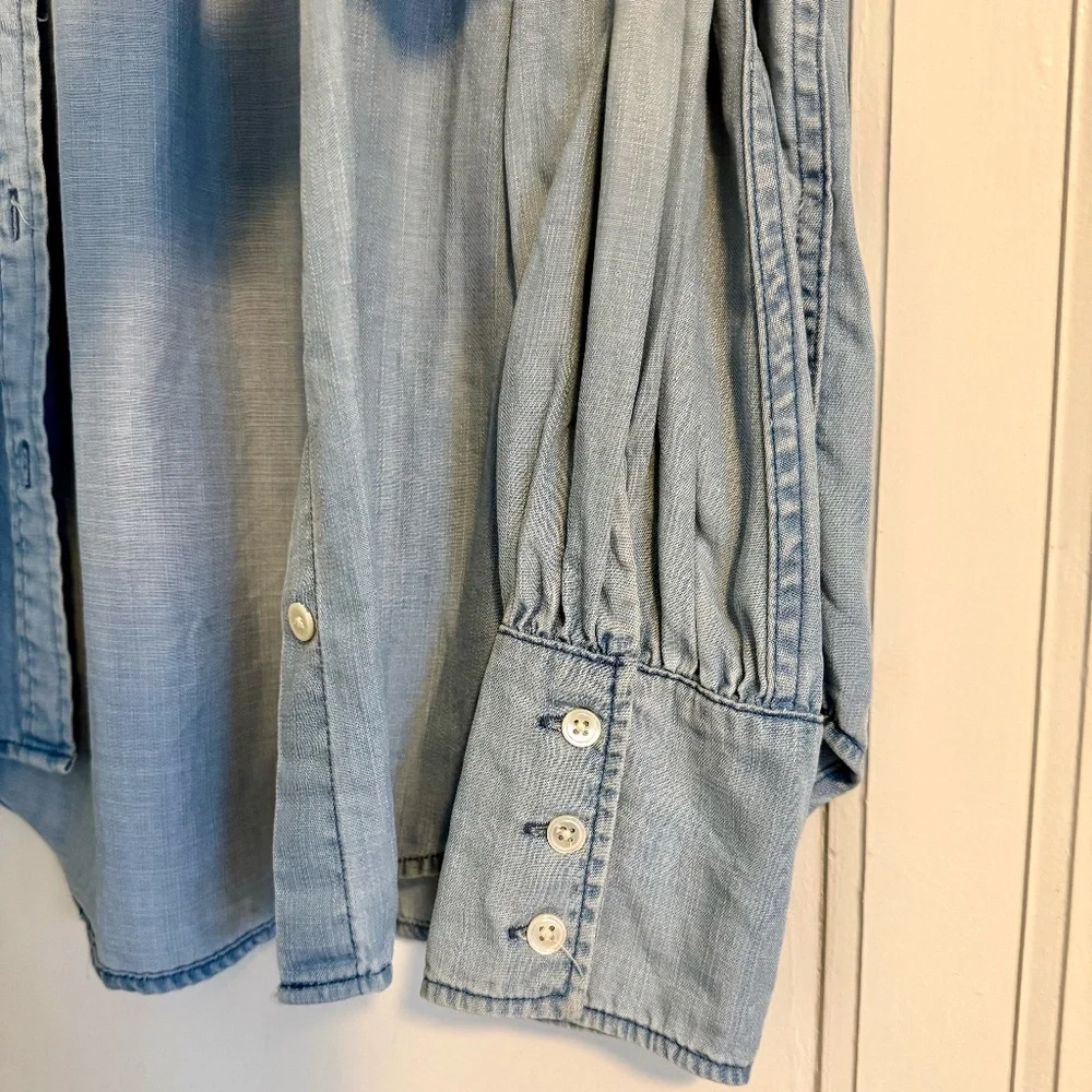 Frame Denim Light-Wash Blouse - Picture 3 of 5